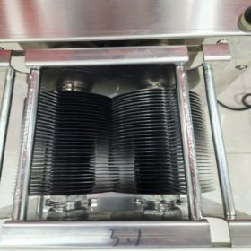 Dao máy thái thịt tươi Dao máy thái thịt tươi